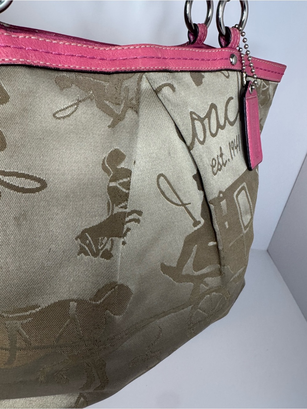 #419 Coach Signature Khaki Satin Horse & Carriage w/ Pink Leather Shoulder Tote - Picture 4 of 17